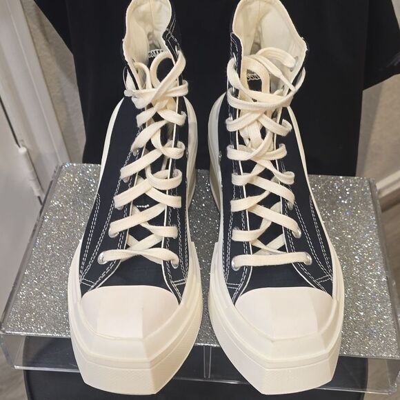 Converse Chuck 70 De Luxe High Top Wedge Platform Sneakers - Picture 16 of 16